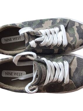 Nine West Camo Low-Top Canvas Sneakers in Green and Tan